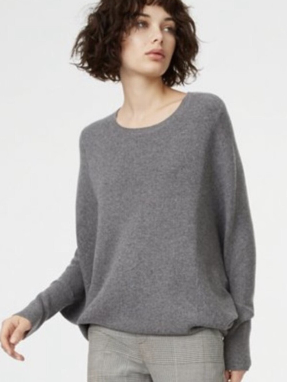 Club Monaco  Sayvah Cocoon Cashmere Bat wing Sweater Size L